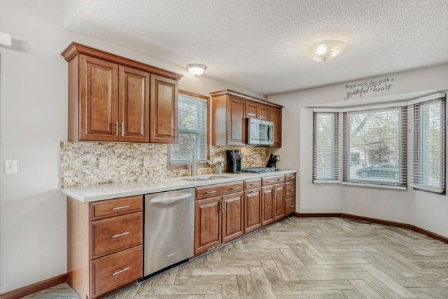 1212 142nd Lane NW, Andover, MN 55304