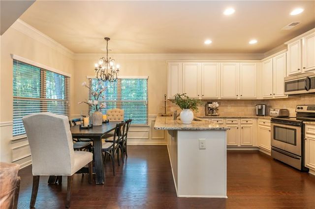 2689 Woodward Down Trail, Buford, GA 30519