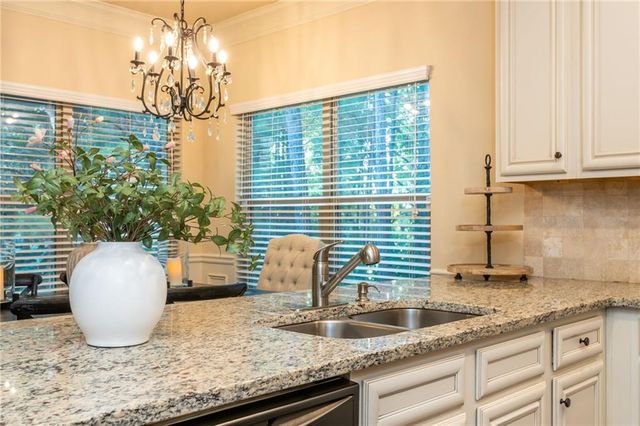 2689 Woodward Down Trail, Buford, GA 30519