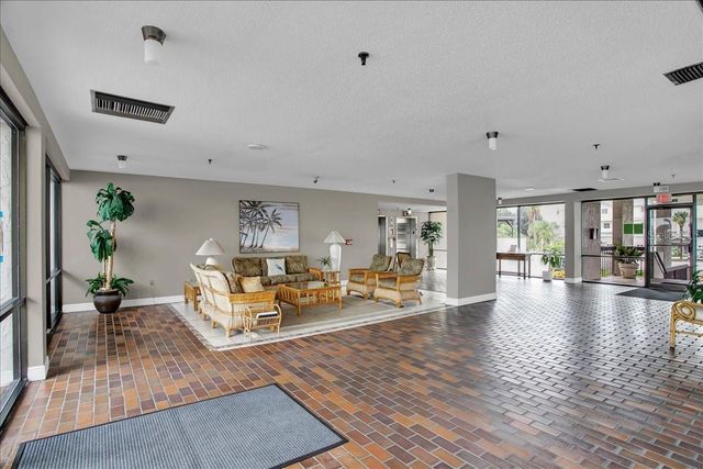 15462 GULF BOULEVARD 903, Madeira Beach, FL 33708