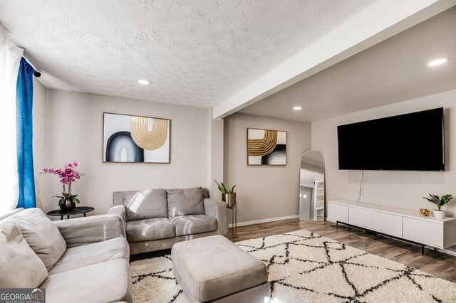 6413 Wedgewood Trace, Tucker, GA 30084