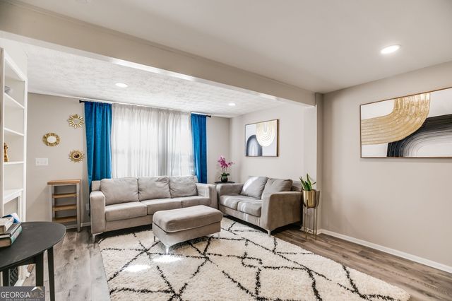 6413 Wedgewood Trace, Tucker, GA 30084