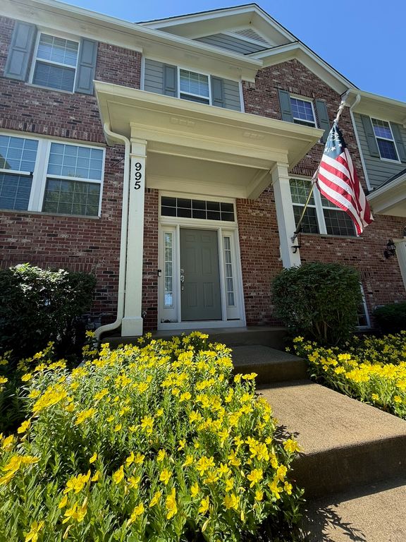 995 Reserve Drive, Elgin, IL 60124