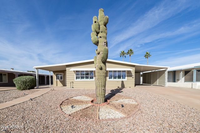 9318 E Sun Lakes Boulevard S, Sun Lakes, AZ 85248