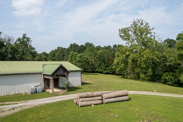 2300 Lee Road, Spring Hill, TN 37174