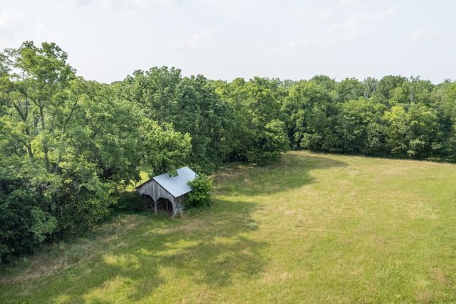 2300 Lee Road, Spring Hill, TN 37174