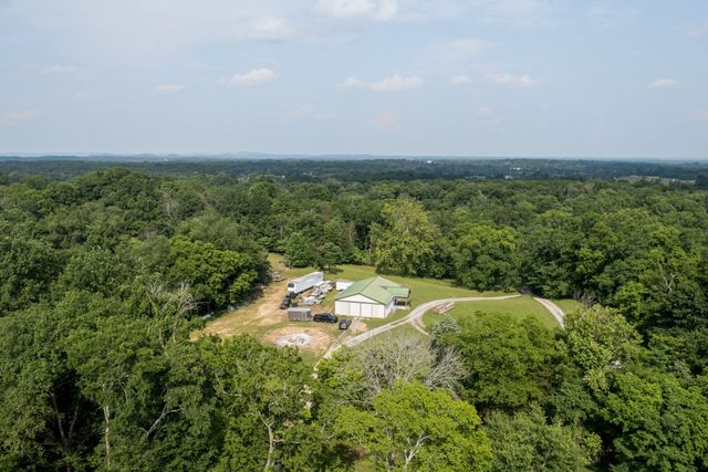 2300 Lee Road, Spring Hill, TN 37174