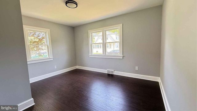 819 NORWAY AVE, Hamilton, NJ 08629