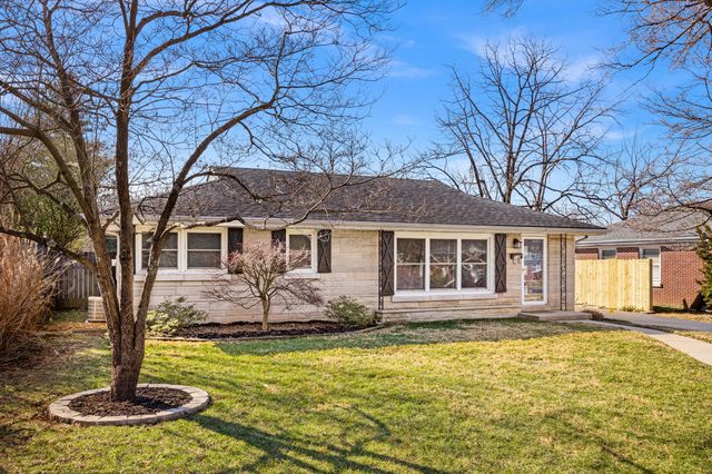 738 Della Drive, Lexington, KY 40504