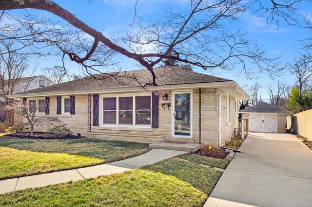 738 Della Drive, Lexington, KY 40504