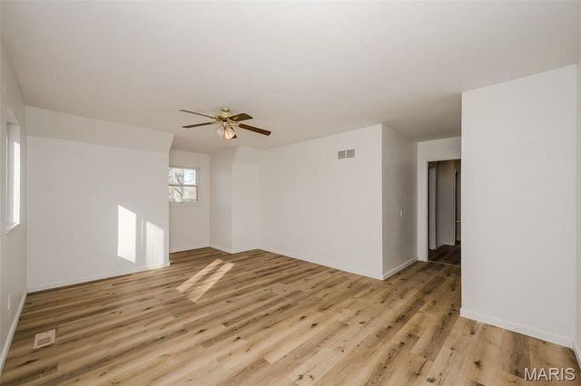 12050 Maidstone Court, Florissant, MO 63033