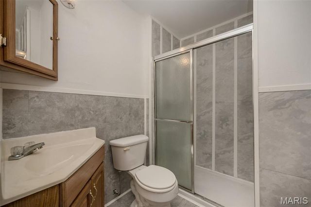 12050 Maidstone Court, Florissant, MO 63033