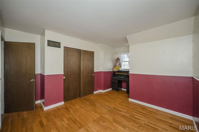 12050 Maidstone Court, Florissant, MO 63033