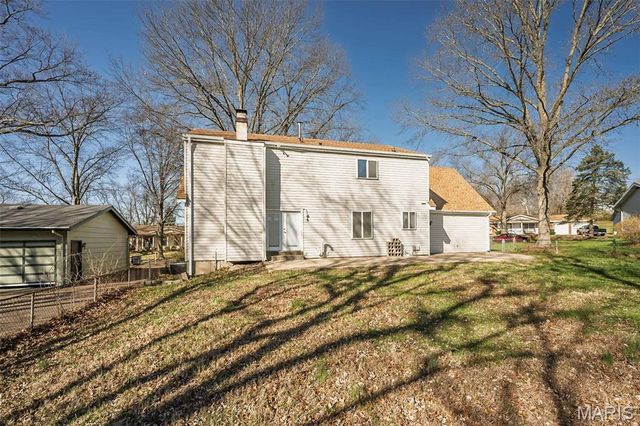 12050 Maidstone Court, Florissant, MO 63033