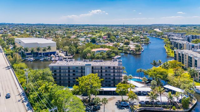22 Royal Palm Way 606, Boca Raton, FL 33432