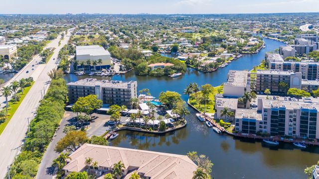 22 Royal Palm Way 606, Boca Raton, FL 33432