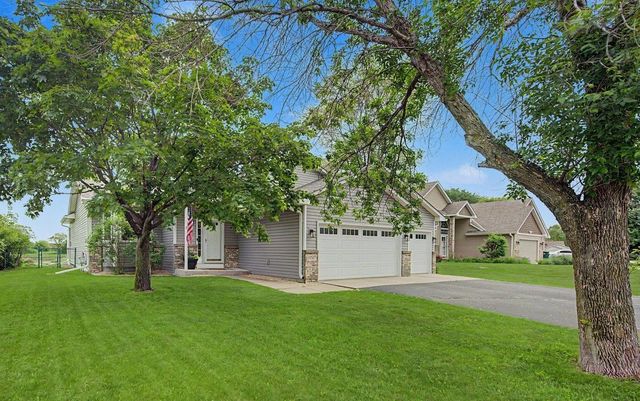 11517 Polk Street NE, Blaine, MN 55434