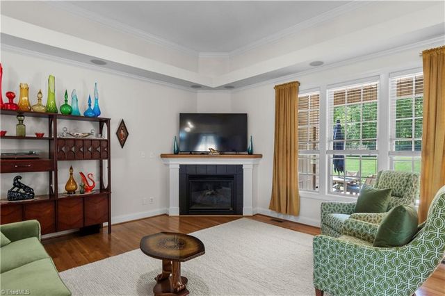160 Serenity Pointe Drive, Kernersville, NC 27284