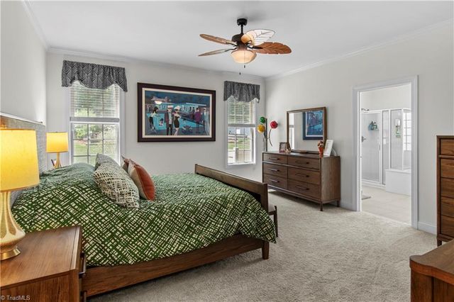 160 Serenity Pointe Drive, Kernersville, NC 27284