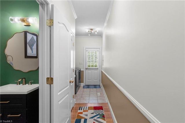 160 Serenity Pointe Drive, Kernersville, NC 27284