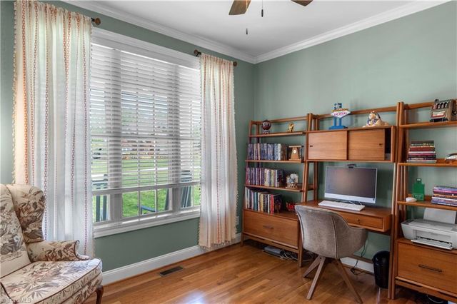160 Serenity Pointe Drive, Kernersville, NC 27284