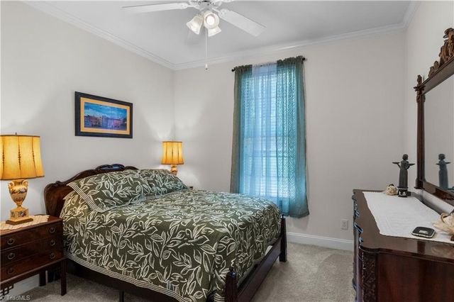 160 Serenity Pointe Drive, Kernersville, NC 27284