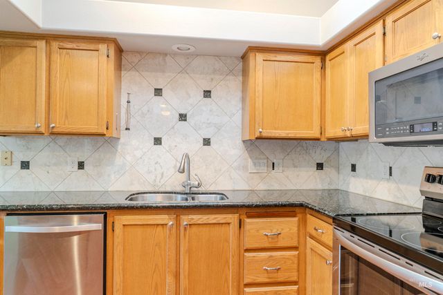 3810 E Anemone, Boise, ID 83716
