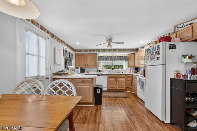 9044 Somerset LN, Bonita Springs, FL 34135