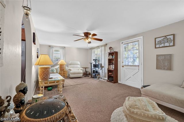 9044 Somerset LN, Bonita Springs, FL 34135