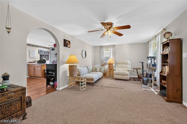9044 Somerset LN, Bonita Springs, FL 34135