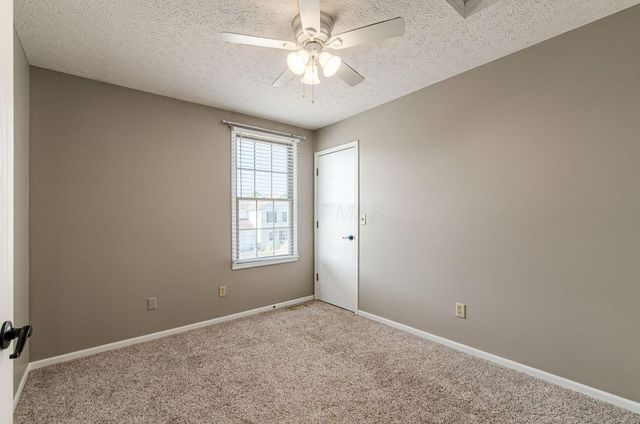 304 Meadow Ash Drive, Lewis Center, OH 43035