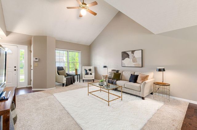 304 Meadow Ash Drive, Lewis Center, OH 43035