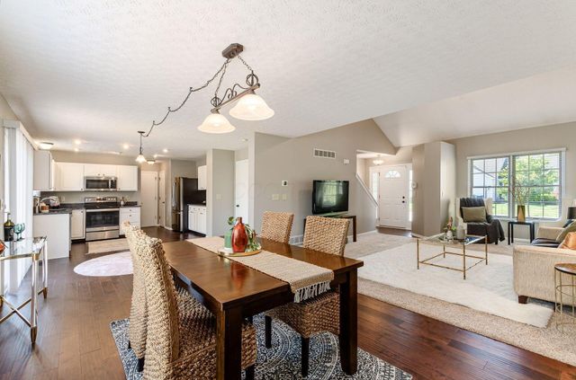 304 Meadow Ash Drive, Lewis Center, OH 43035