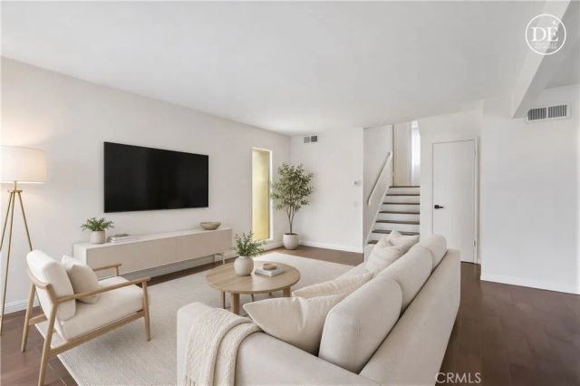 23313 Sesame, Torrance, CA 90502