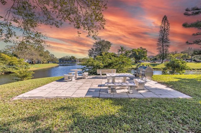 122 Prescott F 122, Deerfield Beach, FL 33442