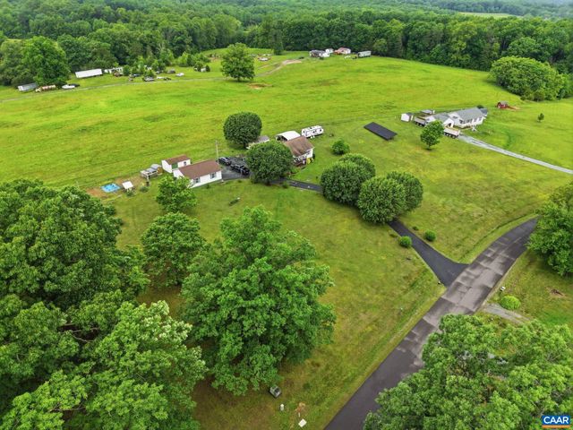 9402 CEDAR HOLLOW RD, Unionville, VA 22567
