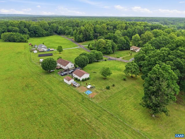 9402 CEDAR HOLLOW RD, Unionville, VA 22567