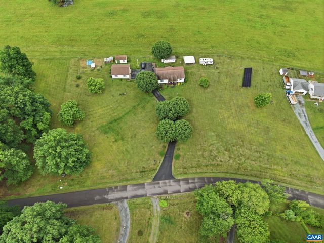 9402 CEDAR HOLLOW RD, Unionville, VA 22567