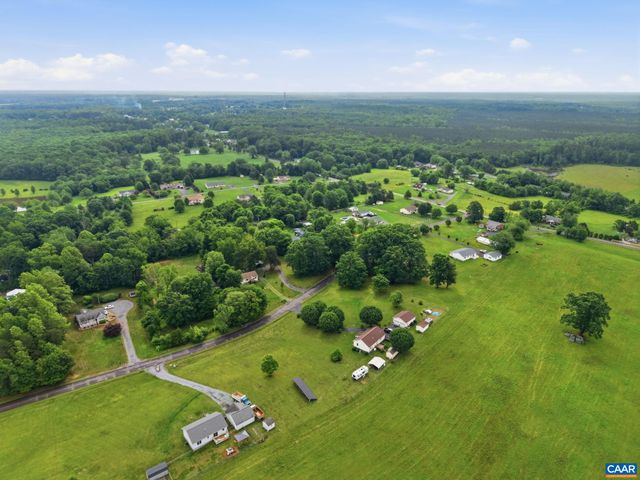 9402 CEDAR HOLLOW RD, Unionville, VA 22567