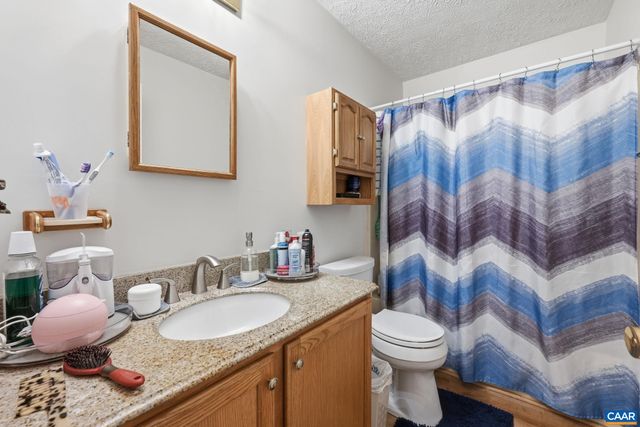 9402 CEDAR HOLLOW RD, Unionville, VA 22567