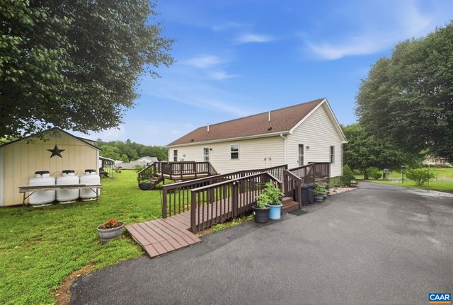9402 CEDAR HOLLOW RD, Unionville, VA 22567