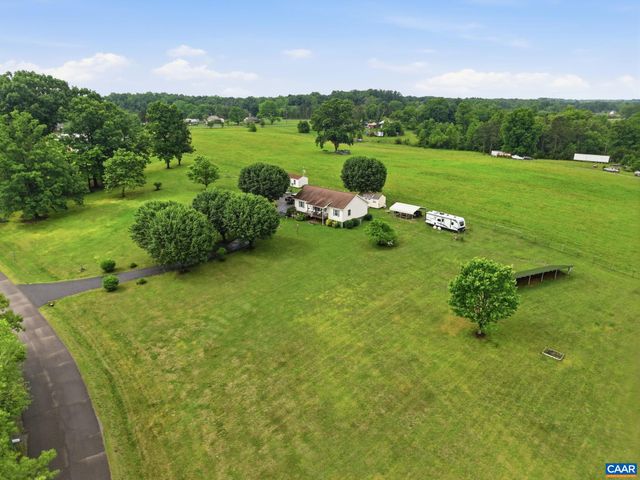 9402 CEDAR HOLLOW RD, Unionville, VA 22567