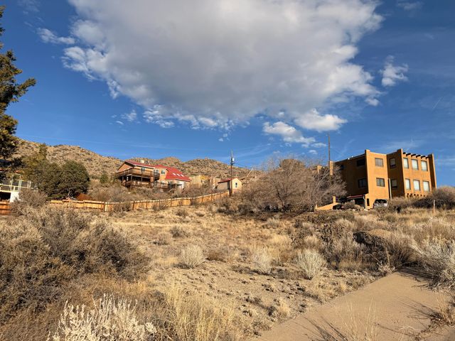 14325 Windsor Place NE, Albuquerque, NM 87123