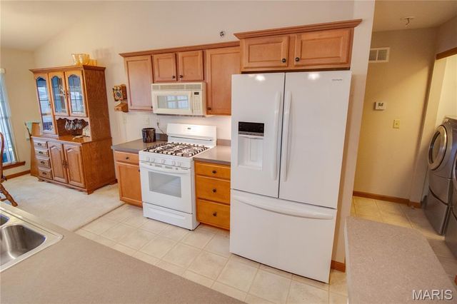 1331 Magnolia Lane, Jerseyville, IL 62052