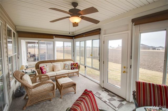 1331 Magnolia Lane, Jerseyville, IL 62052