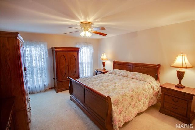 1331 Magnolia Lane, Jerseyville, IL 62052