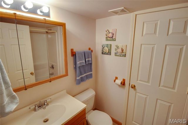 1331 Magnolia Lane, Jerseyville, IL 62052