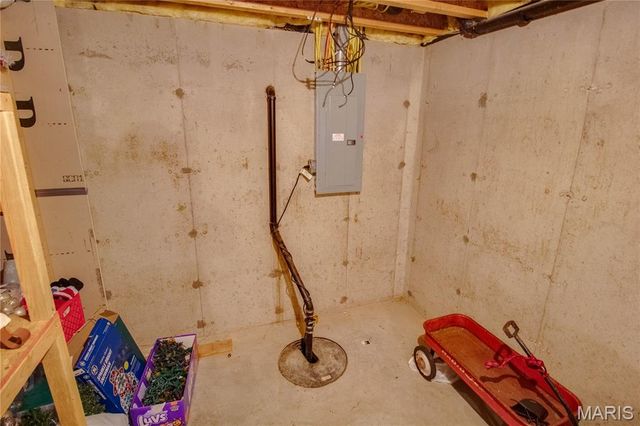 1331 Magnolia Lane, Jerseyville, IL 62052