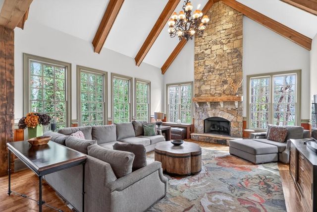 3950 Sentry Crossing, Marietta, GA 30068