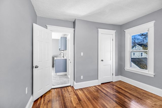 242-244 Commonwealth Avenue, Springfield, MA 01108